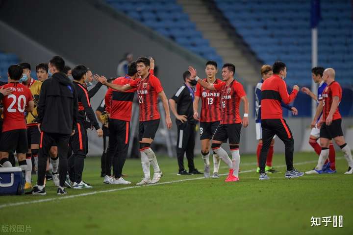 上海海港内部会议纪要流出:关键时刻单刀错失,意甲使命明确,球队文化再被提及(上海上港足球2023年各种事件汇总) 上海海港内部会议纪要流出:关键时刻单刀错失,意甲使命明确,球队文化再被提及(上海上港足球2023年各种事件汇总)