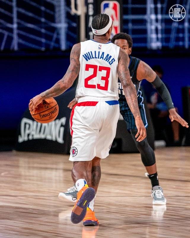 关于赛地聚焦：社区盾今晨热度飙升；洛杉矶快船手感冰凉；引发热议；数据趋势出现新变化的信息-九游比分入口